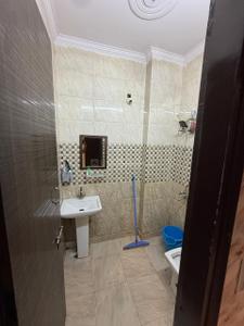 Image of 450 Sq.ft 1 BHK Builder Floor for rent in Uttam Nagar, New Delhi for Rs. 30000