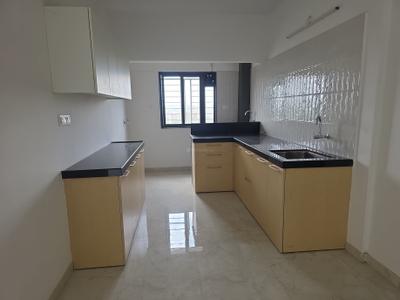 Kitchen Image of 1000 Sq.ft 3 BHK Apartment / Flat for rent in Shamraj Trident, Dhankawadi Pune for Rs. 35000