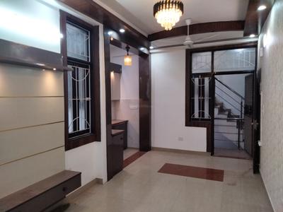 Living Room Image of 950 Sq.ft 2 BHK Builder Floor for sale in Indirapuram Ghaziabad for Rs. 5500000