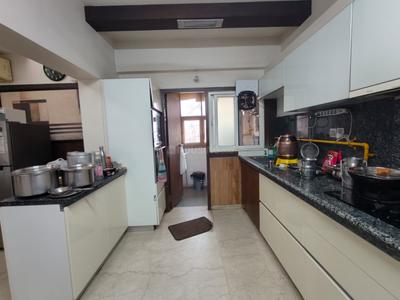 Kitchen Image of 2430 Sq.ft 4 BHK Apartment / Flat for sale in Prahlad Nagar Ahmedabad for Rs. 32200000