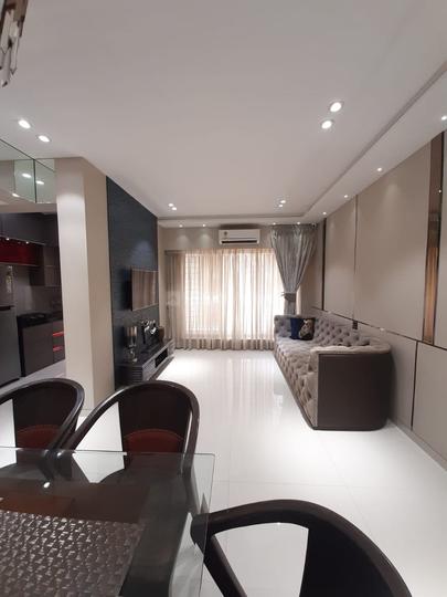 Unique Estate Main Image 1