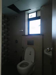Common Bathroom Image of 1368 Sq.ft 3 BHK Apartment / Flat for rent in Shapoorji Pallonji Vanaha, Bavdhan Pune for Rs. 26000