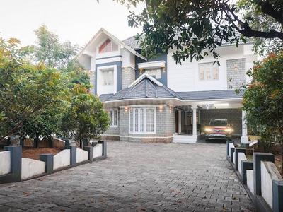 Image of 9600 Sq.ft 5 BHK Independent House for sale in Angamaly, Kochi for Rs. 30000000