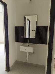 Bathroom Image of 1450 Sq.ft 3 BHK Apartment / Flat for rent in Nest Bonsai, Ottiyambakkam Chennai for Rs. 27000