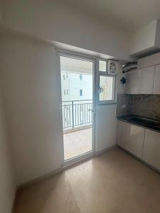 Kitchen Image of 1545 Sq.ft 3 BHK Apartment / Flat for rent in Godrej Woods, Sector 43 Noida for Rs. 74500