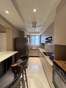 Kitchen Image of 3600 Sq.ft 4 BHK Apartment / Flat for sale in Kailash Girdhar Apartments, Mandi House New Delhi for Rs. 300000000