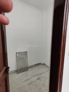 Bedroom Image of 1600 Sq.ft 2 BHK Builder Floor for rent in Sector 48 Noida for Rs. 30000