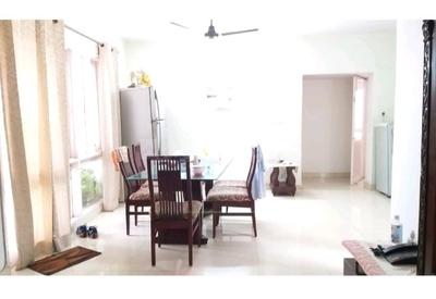 Hall Image of 2400 Sq.ft 4 BHK Apartment / Flat for sale in Bathal apartment, Patparganj New Delhi for Rs. 33800000