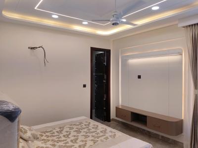 Bedroom Image of 3000 Sq.ft 3 BHK Builder Floor for rent in Paramount Luxury Floor Sushant Lok 3, Sector 57 Gurgaon for Rs. 71000