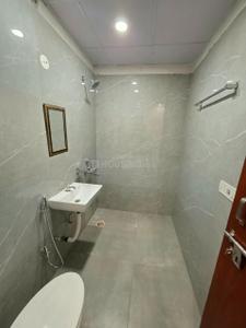 Bathroom Image of 450 Sq.ft 1 RK Builder Floor for rent in Sector 52 Gurgaon for Rs. 16000