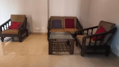 Living Room Image of 1052 Sq.ft 2 BHK Apartment / Flat for rent in Supertech Ecociti, Sector 137 Noida for Rs. 35000