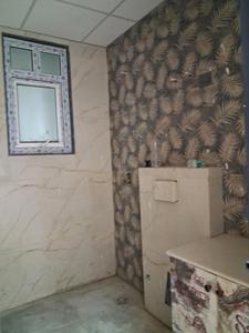 Common Bathroom Image of 1724 Sq.ft 3 BHK Apartment / Flat for sale in Vantara Elite Luxury Homes, Sector 102 Noida for Rs. 8800000