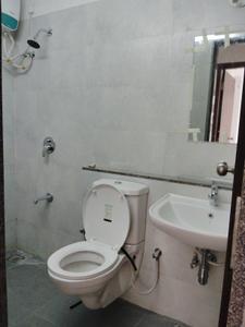 Bathroom Image of 1200 Sq.ft 2 BHK Apartment / Flat for rent in Adani Aster Neo, Shantigram Ahmedabad for Rs. 27000
