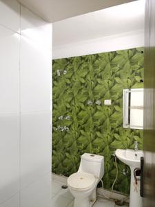 Bedroom One Image of 2000 Sq.ft 3 BHK Apartment / Flat for sale in CGHS Kailash Apartments, Sector 4 Dwarka New Delhi for Rs. 28500000