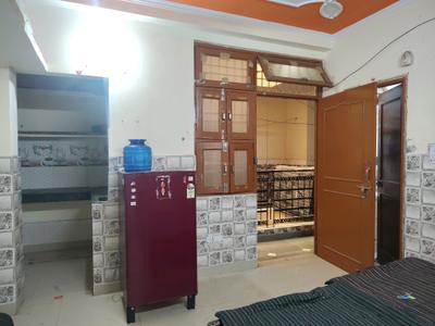 Bedroom Image of 180 Sq.ft 1 RK Apartment / Flat for rent in DDA Flats Munirka, Munirka New Delhi for Rs. 13000
