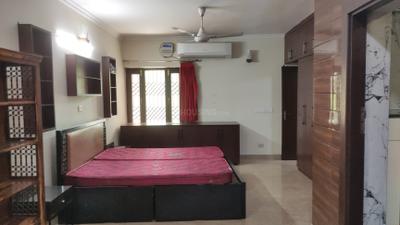 Bedroom Image of 1800 Sq.ft 3 BHK Apartment / Flat for sale in Vasant Kunj New Delhi for Rs. 45000000