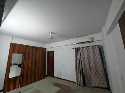 Bedroom Image of 1370 Sq.ft 2 BHK Apartment / Flat for sale in Shri Radha Sky Gardens Phase 1, Noida Extension Greater Noida for Rs. 9200000