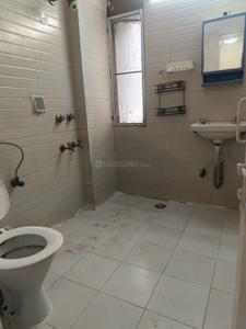 Image of 1350 Sq.ft 3 BHK Apartment / Flat for rent in Batla Apartments, Patparganj, New Delhi for Rs. 34000