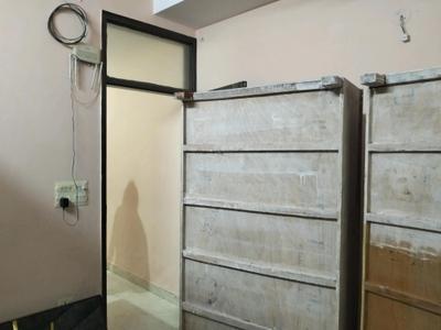 Bedroom Image of 500 Sq.ft 1 BHK Builder Floor for sale in Mayur Vihar Phase 1 New Delhi for Rs. 2600000
