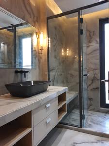 Bedroom One Image of 2600 Sq.ft 4 BHK Builder Floor for sale in Sector 43 Gurgaon for Rs. 50000000