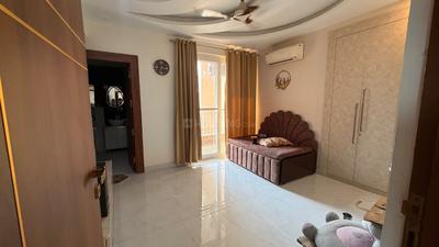 Bedroom Image of 1870 Sq.ft 3 BHK Apartment / Flat for sale in RG Luxury Homes Tower A F And M, Noida Extension Greater Noida for Rs. 15500000