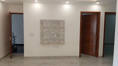 Living Room Image of 1750 Sq.ft 3 BHK Builder Floor for rent in Sector 122 Noida for Rs. 30000