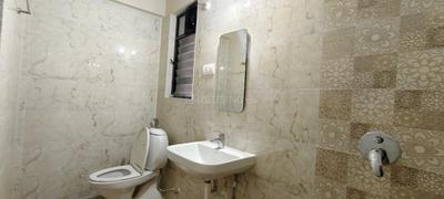 Bathroom Image of 425 Sq.ft 1 BHK Duplex for rent in Kumar Pebble Park, Hadapsar Pune for Rs. 26000