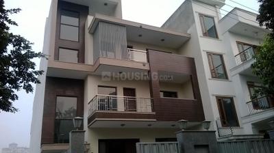 Image of 1626 Sq.ft 2 BHK Independent House for rent in Sector 10A, Gurgaon for Rs. 30000