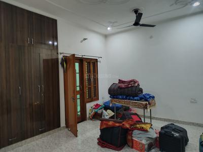 Bedroom Image of 2000 Sq.ft 2 BHK Builder Floor for rent in Indira Nagar Lucknow for Rs. 15000