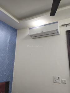 Bedroom Image of 650 Sq.ft 2 BHK Builder Floor for rent in Sector 7 Rohini New Delhi for Rs. 26000