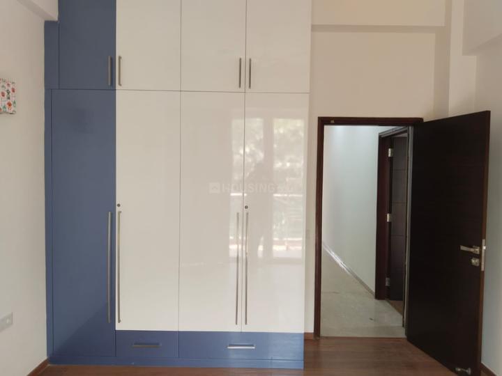 DLF Phase 4 Bedroom 1