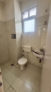 Bathroom Image of 1603 Sq.ft 4 BHK Apartment / Flat for sale in CHD Paradiso, Sector 45 Karnal for Rs. 8500000