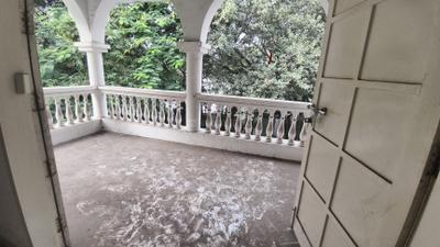 Balcony Image of 4500 Sq.ft 4 BHK Penthouse for sale in Kalyani Nagar Pune for Rs. 32500000
