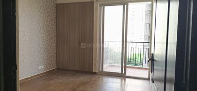 Bedroom Image of 1200 Sq.ft 2 BHK Apartment / Flat for rent in Assotech The Nest, Crossings Republik Ghaziabad for Rs. 18500