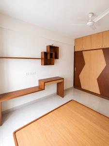 Bedroom Image of 1450 Sq.ft 2.5 BHK Apartment / Flat for rent in Amrutahalli Bengaluru for Rs. 32000