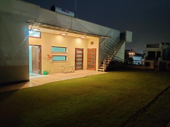 Sawan Puri Main Image 1