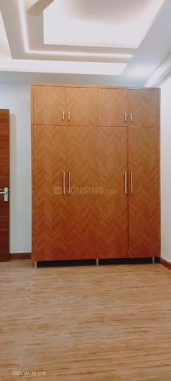 Sarfabad, Sector 73 Main Image 1