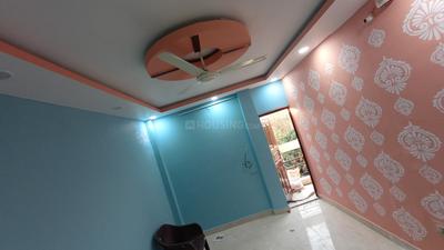 Bedroom Image of 669 Sq.ft 3 BHK Builder Floor for rent in Shakti Nagar New Delhi for Rs. 15000
