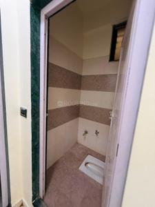 Bathroom Image of 702 Sq.ft 1 BHK Apartment / Flat for sale in Sunrise Homes, Vatva Ahmedabad for Rs. 2150000