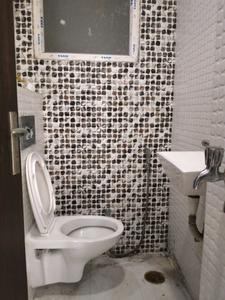 Common Bathroom Image of 1000 Sq.ft 3 BHK Builder Floor for sale in Vikaspuri New Delhi for Rs. 16200000