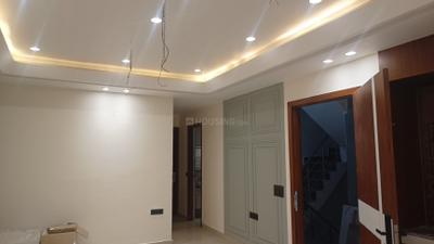 Living Room Image of 1800 Sq.ft 4 BHK Builder Floor for sale in Vasundhara Ghaziabad for Rs. 21500000