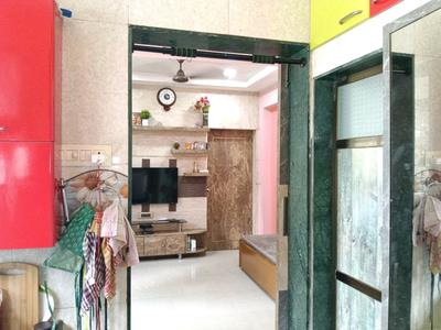 Kitchen Image of 500 Sq.ft 1 BHK Apartment / Flat for sale in Mulund East Mumbai for Rs. 5700000