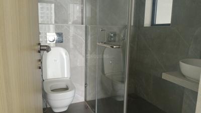 Image of 1201 Sq.ft 3 BHK Apartment / Flat for rent in Viceroy Savana Phase 2, Kandivali East, Mumbai for Rs. 105000
