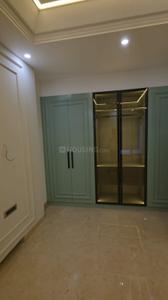 Bedroom Image of 3000 Sq.ft 3 BHK Builder Floor for rent in South City Floors 1, Sector 41 Gurgaon for Rs. 86000