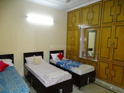 Bedroom Image of Niru PG in Sector 33, Gurgaon