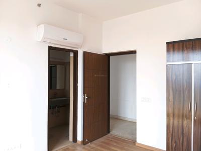Bedroom Image of 2450 Sq.ft 3 BHK Apartment / Flat for sale in Puri Emerald Bay, Sector 104 Gurgaon for Rs. 37000000