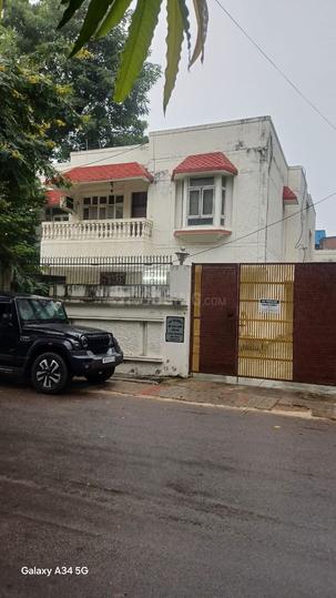 Shalimar Grand Main Image 1