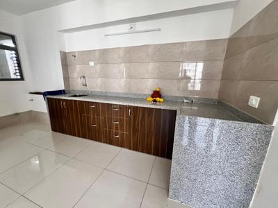 Kitchen Image of 1050 Sq.ft 1.5 BHK Apartment / Flat for rent in Godrej Vananta, Jagatpur Ahmedabad for Rs. 18000
