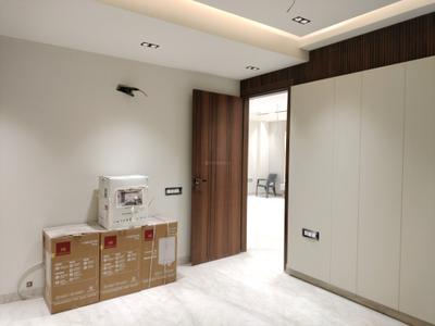 4 BHK Independent Builder Floor