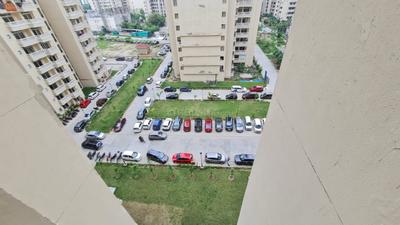 Balcony Image of 500 Sq.ft 1 RK Independent House for rent in Amrapali Princely Estate, Sector 76 Noida for Rs. 20000